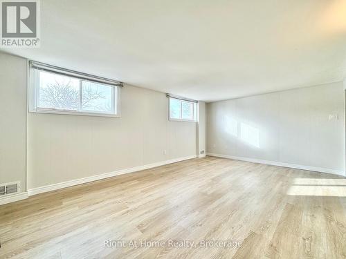 221 First Road E, Hamilton, ON 