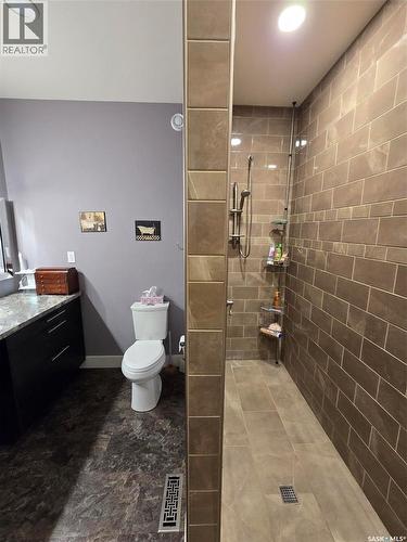207 Criddle Avenue, Crooked Lake, SK - Indoor Photo Showing Bathroom
