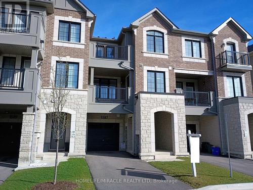 1587 MOIRA CRESCENT  Milton, ON L9E 1X8