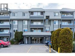 3175 De Montreuil Court Unit# 315  Kelowna, BC V1W 3W2