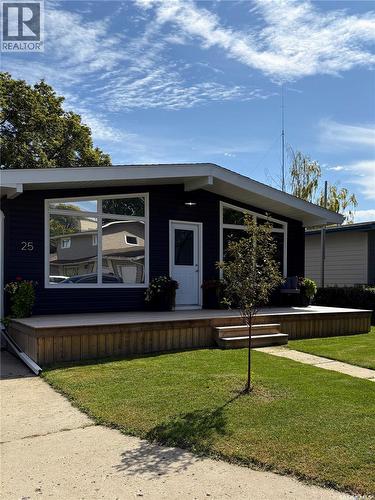 25 King Crescent, Humboldt, SK - Outdoor With Deck Patio Veranda