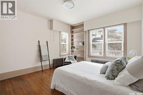 1213 Elliott Street, Saskatoon, SK - Indoor Photo Showing Bedroom