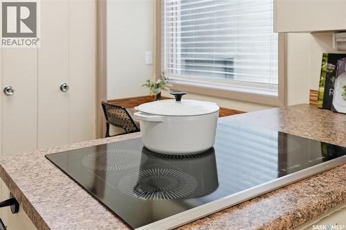 1213 Elliott Street, Saskatoon, SK - Indoor Photo Showing Bathroom