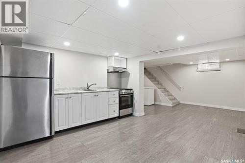 1213 Elliott Street, Saskatoon, SK - Indoor