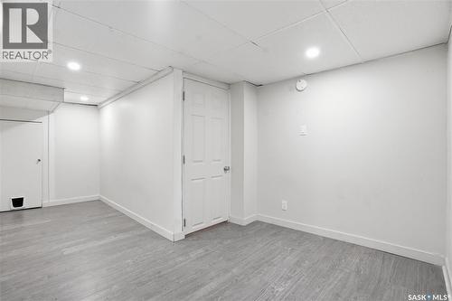 1213 Elliott Street, Saskatoon, SK - Indoor