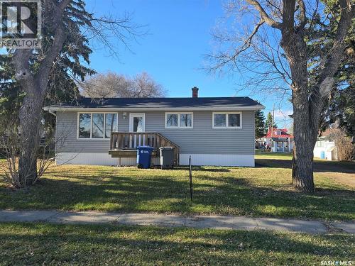 510 Vernon Street, Broadview, SK - Outdoor