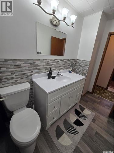 510 Vernon Street, Broadview, SK - Indoor Photo Showing Bathroom