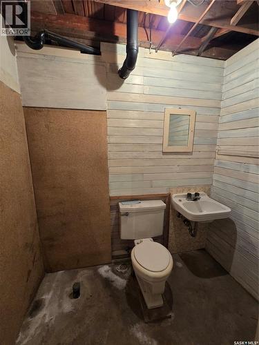 510 Vernon Street, Broadview, SK - Indoor Photo Showing Bathroom