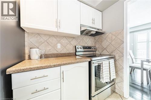 680 Rexford Drive, Hamilton, ON - Indoor Photo Showing Kitchen