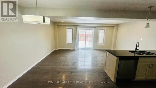 96 Eliza Avenue, Kitchener, ON - Indoor