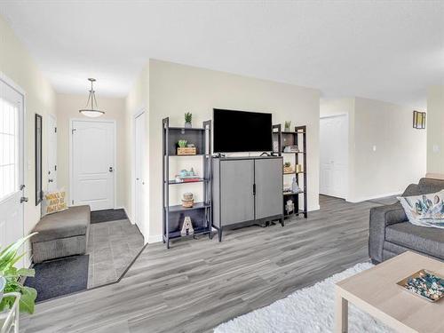 7 Degner Pl, Winnipeg, MB 