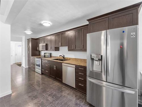 658 Government Ave, Winnipeg, MB 