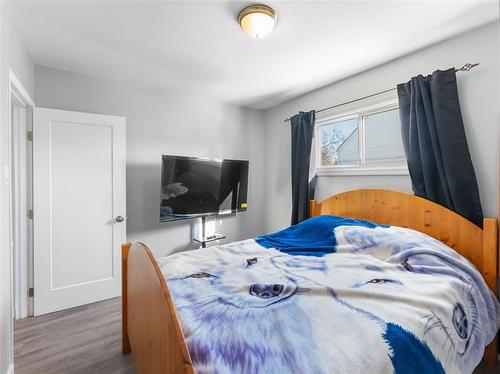 658 Government Ave, Winnipeg, MB 