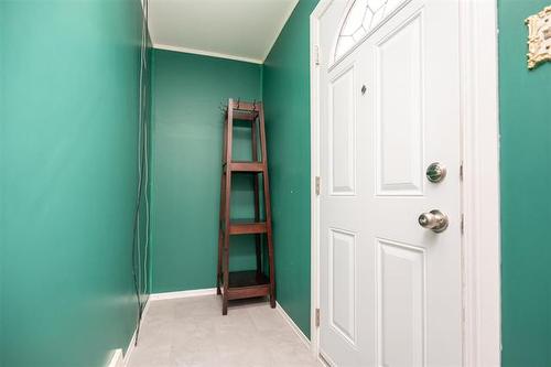 663 Munroe Ave, Winnipeg, MB 