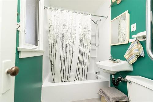 663 Munroe Ave, Winnipeg, MB 