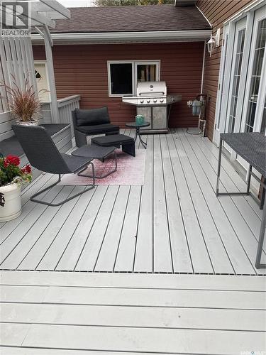 625 Centre Street, Shaunavon, SK - Outdoor With Deck Patio Veranda With Exterior