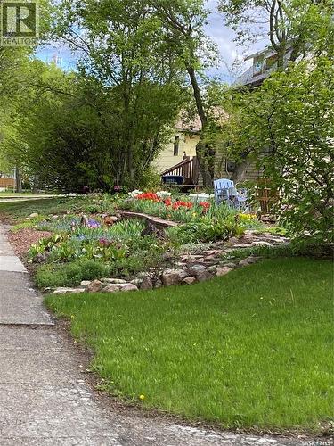 625 Centre Street, Shaunavon, SK - Outdoor
