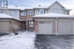 1577 DUPLANTE AVENUE  Ottawa, ON K4A 4A1