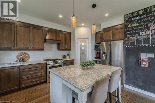 2 Sedge Avenue, Simcoe, ON - Indoor Photo Showing Kitchen With Upgraded Kitchen