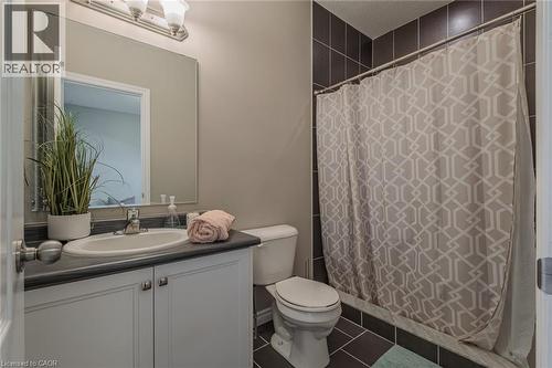 2 Sedge Avenue, Simcoe, ON - Indoor Photo Showing Bathroom