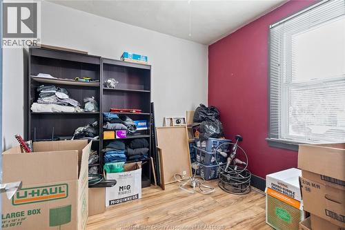 1430 Albert, Windsor, ON - Indoor