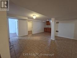 LOWER - 5815 RIVERDALE CRESCENT  Mississauga, ON L5M 4R8