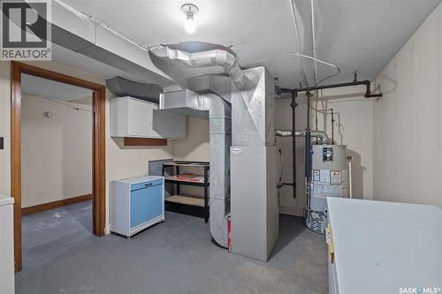 332 11Th Street E, Prince Albert, SK - Indoor