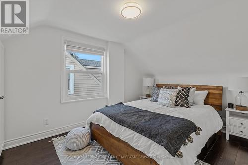 194 Crockett Street, Hamilton, ON - Indoor Photo Showing Bedroom