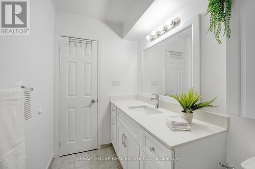 2 - 1655 Geta Circle, Pickering, ON - Indoor Photo Showing Bathroom