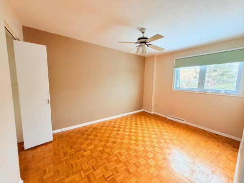 Chambre à coucher principale - 4455 Rue Jolicoeur, Dollard-Des-Ormeaux, QC - Indoor Photo Showing Other Room