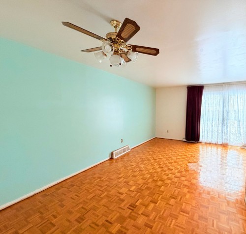 Salle à manger - 4455 Rue Jolicoeur, Dollard-Des-Ormeaux, QC - Indoor Photo Showing Other Room