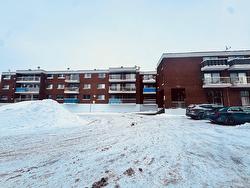 102-12100 Boul. de Pierrefonds  Montréal (Pierrefonds-Roxboro), QC H9A 1A2