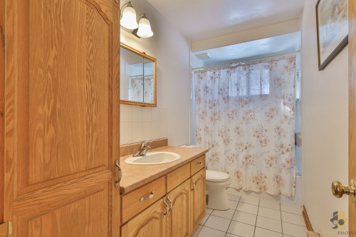 Salle de bains - 1176  - 1178 Rg De La Rivière N., Saint-Lin/Laurentides, QC - Indoor Photo Showing Bathroom