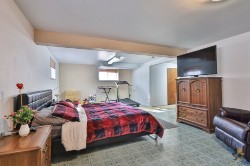 Sous-sol - 1176  - 1178 Rg De La Rivière N., Saint-Lin/Laurentides, QC - Indoor Photo Showing Bedroom