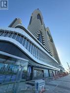 3015 - 28 INTERCHANGE WAY  Vaughan, ON L4K 0P8