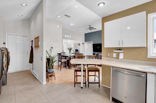 Cuisine - 374 Boul. De La Salette, Saint-Jérôme, QC - Indoor