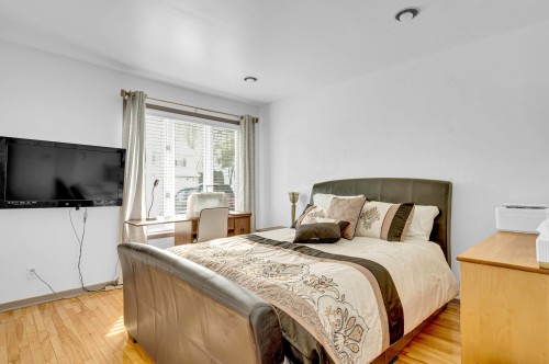 Chambre à coucher - 374 Boul. De La Salette, Saint-Jérôme, QC - Indoor Photo Showing Bedroom