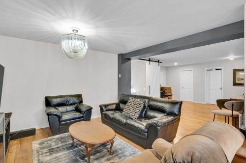 Salon - 374 Boul. De La Salette, Saint-Jérôme, QC - Indoor Photo Showing Living Room