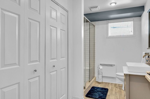 Salle de bains - 374 Boul. De La Salette, Saint-Jérôme, QC - Indoor Photo Showing Bathroom