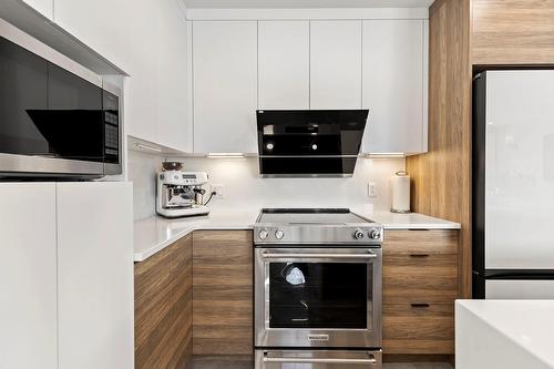 Cuisine - 71 Rue De Ronsard, Saint-Constant, QC - Indoor Photo Showing Kitchen