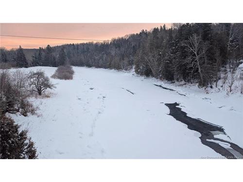 53 Back River Rd, Barnesville, NB 