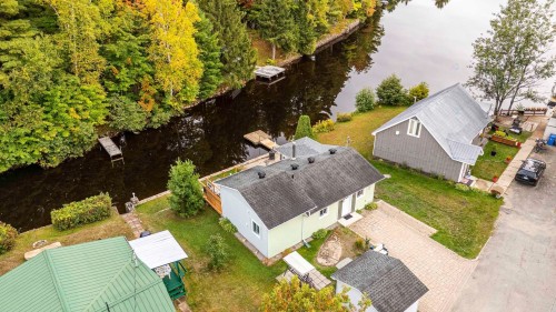Back of Structure - 573 Rue Des Mésanges, Saint-Colomban, QC - Outdoor With Deck Patio Veranda