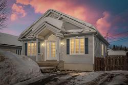 15614 Rue des Oliviers  Québec (La Haute-Saint-Charles), QC G3G 0A2