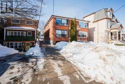 LOWER BACH - 224 PICKERING STREET  Toronto, ON M4E 3J8