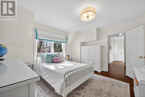 9 Ashton Manor, Toronto, ON - Indoor Photo Showing Bedroom