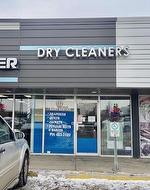 3212  82 St NW  Edmonton, AB T6K 3Y3