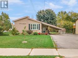 2263 25TH SIDE ROAD Innisfil, ON L9S 2E5