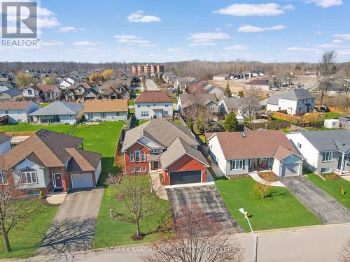 865 Canada Drive, Fort Erie (Lakeshore), ON - Outdoor With Facade With View