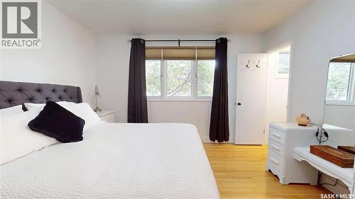 29 Latta Street, Regina, SK - Indoor Photo Showing Bedroom