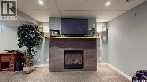 29 Latta Street, Regina, SK - Indoor With Fireplace